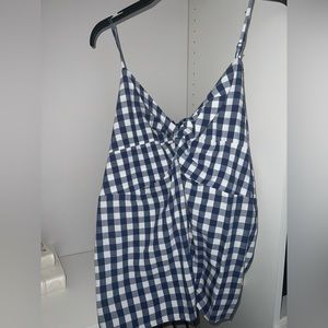 BRAND NEW Old Navy Top Size XL